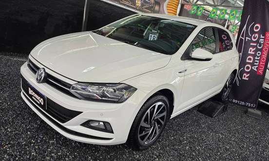 VOLKSWAGEN-POLO-1.0 200 TSI HIGHLINE AUTOMÁTICO VOLKSWAGEN-POLO-2018