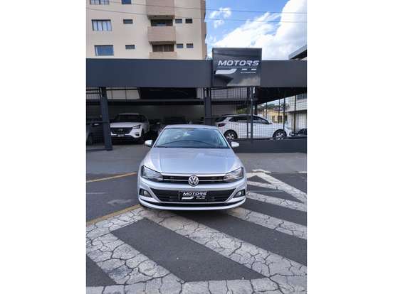 VOLKSWAGEN-POLO-1.0 200 TSI HIGHLINE AUTOMÁTICO VOLKSWAGEN-POLO-2017