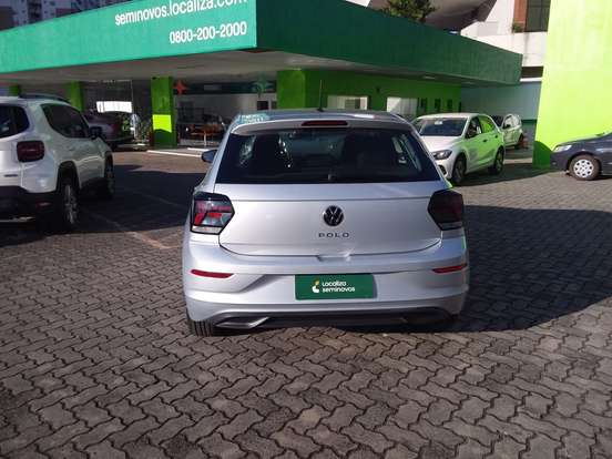 VOLKSWAGEN-POLO-2023