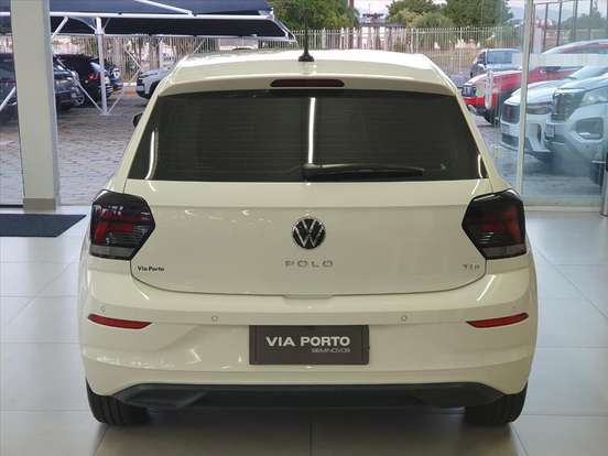 VOLKSWAGEN-POLO-2024