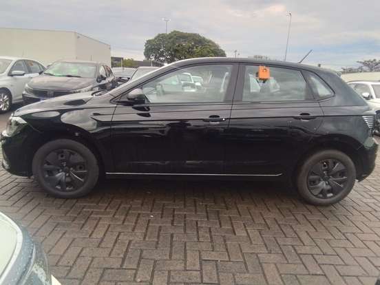 VOLKSWAGEN-POLO-2025