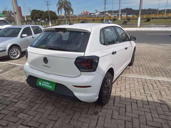 VOLKSWAGEN-POLO-2025