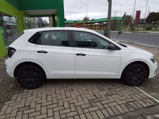 VOLKSWAGEN-POLO-2025