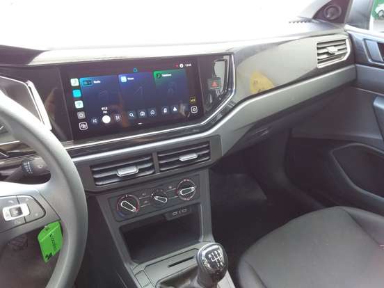 VOLKSWAGEN-POLO-2025