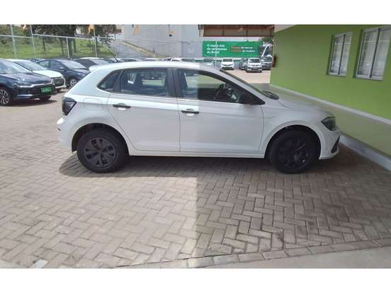 VOLKSWAGEN-POLO-2025