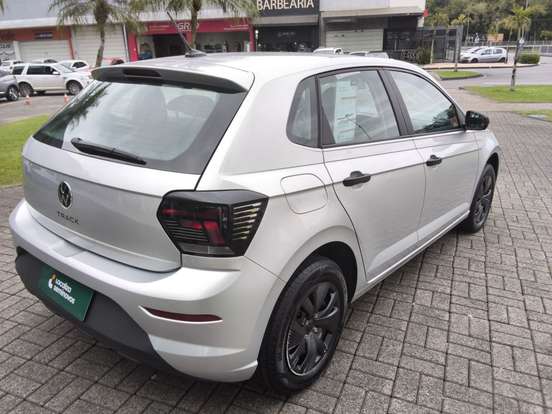 VOLKSWAGEN-POLO-2025