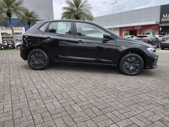 VOLKSWAGEN-POLO-2025