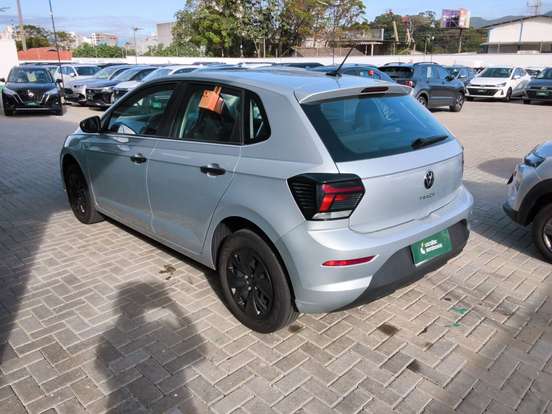 VOLKSWAGEN-POLO-2025