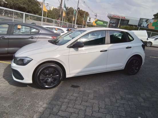 VOLKSWAGEN-POLO-2025