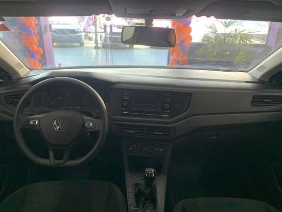VOLKSWAGEN-POLO-2024