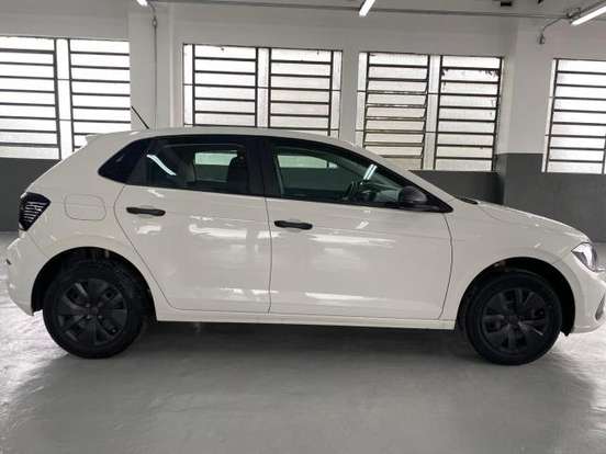 VOLKSWAGEN-POLO-2024