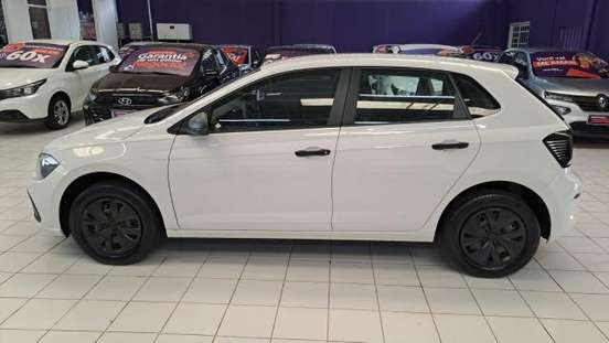 VOLKSWAGEN-POLO-2024