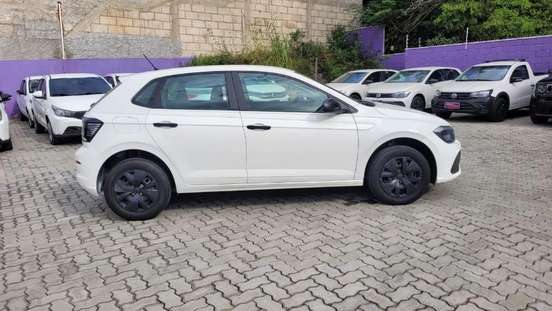 VOLKSWAGEN-POLO-2024