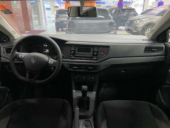 VOLKSWAGEN-POLO-2025