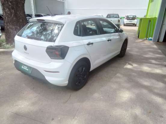 VOLKSWAGEN-POLO-2025