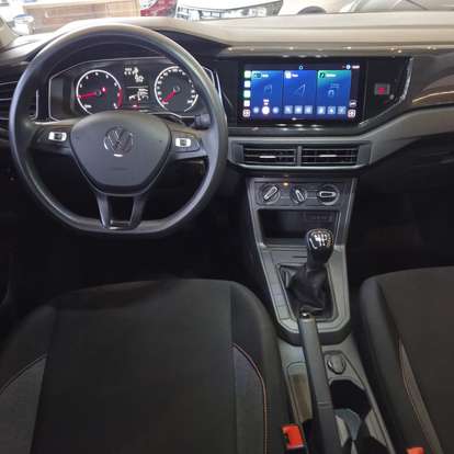 VOLKSWAGEN-POLO-2024