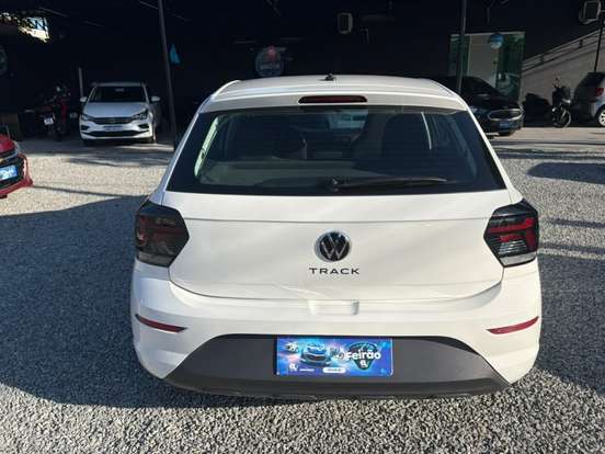 VOLKSWAGEN-POLO-2024