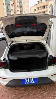 VOLKSWAGEN-POLO-2024
