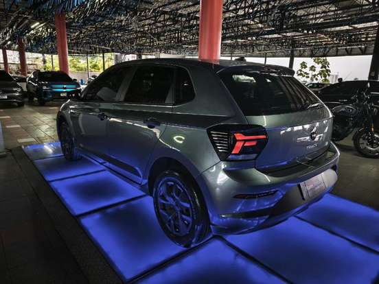 VOLKSWAGEN-POLO-2025