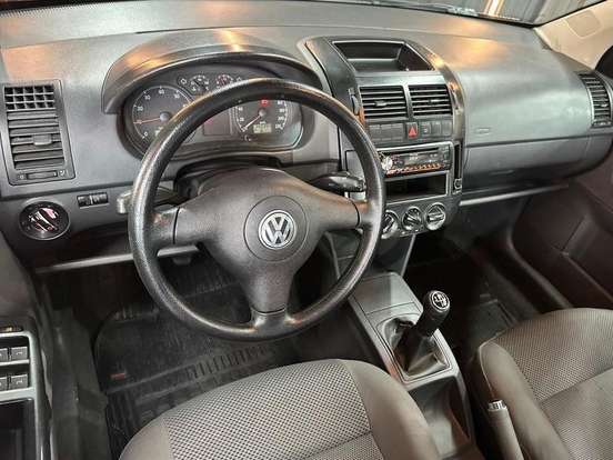 VOLKSWAGEN-POLO-1.6 MI SPORTLINE 8V FLEX 4P MANUAL VOLKSWAGEN-POLO-2007