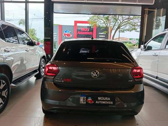 VOLKSWAGEN-POLO-2020