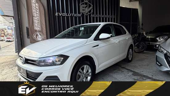 VOLKSWAGEN-POLO-2020