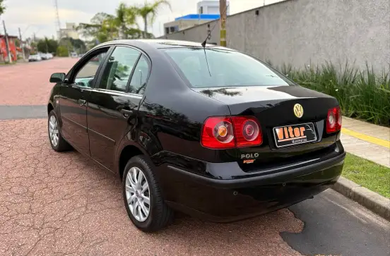 VOLKSWAGEN-POLO SEDAN-2007