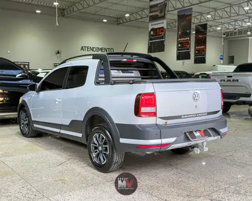 VOLKSWAGEN-SAVEIRO-2021