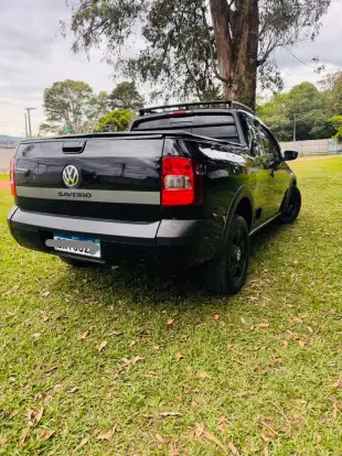 VOLKSWAGEN-SAVEIRO-2011