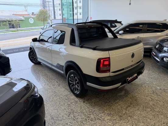 VOLKSWAGEN-SAVEIRO-2019