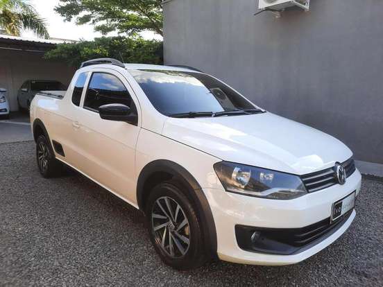 VOLKSWAGEN-SAVEIRO-2015
