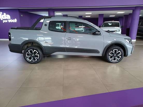 VOLKSWAGEN-SAVEIRO-2023