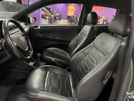 VOLKSWAGEN-SAVEIRO-2023