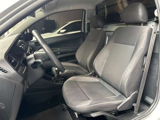VOLKSWAGEN-SAVEIRO-1.6 MSI ROBUST CS 16V FLEX 2P MANUAL VOLKSWAGEN-SAVEIRO-2023