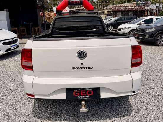 VOLKSWAGEN-SAVEIRO-2018