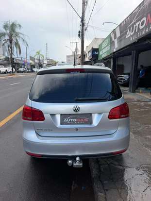 VOLKSWAGEN-SPACEFOX-2011