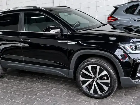 VOLKSWAGEN-TAOS-1.4 250 TSI TOTAL FLEX HIGHLINE AUTOMÁTICO VOLKSWAGEN-TAOS-2021