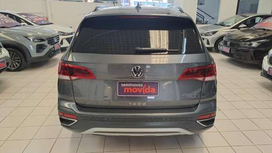 VOLKSWAGEN-TAOS-2024