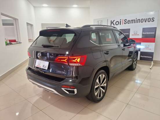 VOLKSWAGEN-TAOS-1.4 250 TSI TOTAL FLEX COMFORTLINE AUTOMÁTICO VOLKSWAGEN-TAOS-2023