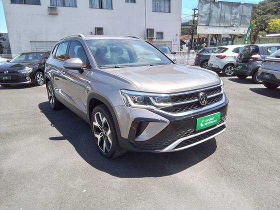 VOLKSWAGEN TAOS 1.4 250 TSI TOTAL FLEX HIGHLINE AUTOMÁTICO
