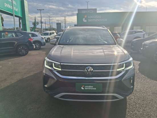VOLKSWAGEN-TAOS-2024