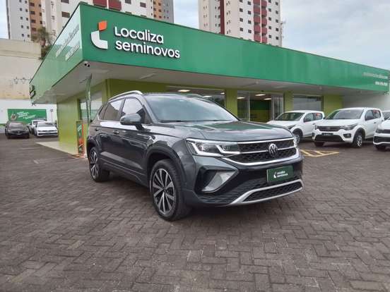 VOLKSWAGEN-TAOS-2023