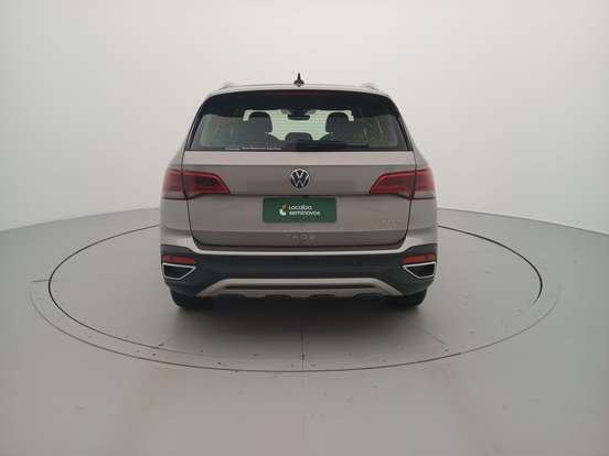 VOLKSWAGEN-TAOS-2023