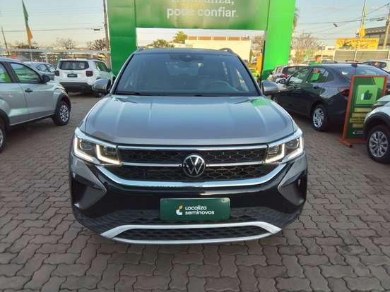 VOLKSWAGEN-TAOS-2023