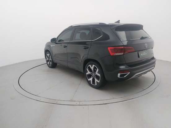 VOLKSWAGEN-TAOS-2024