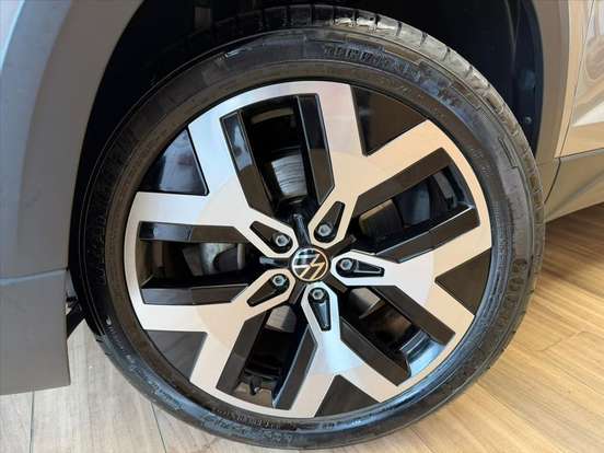 VOLKSWAGEN-TAOS-1.4 250 TSI TOTAL FLEX HIGHLINE AUTOMÁTICO VOLKSWAGEN-TAOS-2024