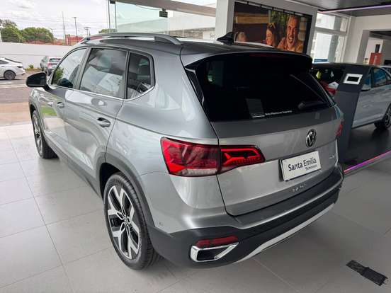 VOLKSWAGEN-TAOS-1.4 250 TSI TOTAL FLEX HIGHLINE AUTOMÁTICO VOLKSWAGEN-TAOS-2024