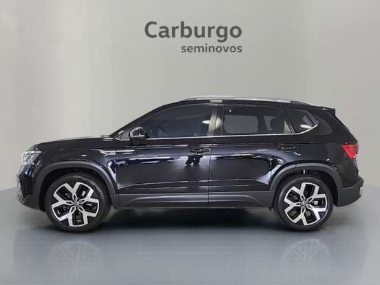 VOLKSWAGEN-TAOS-2024
