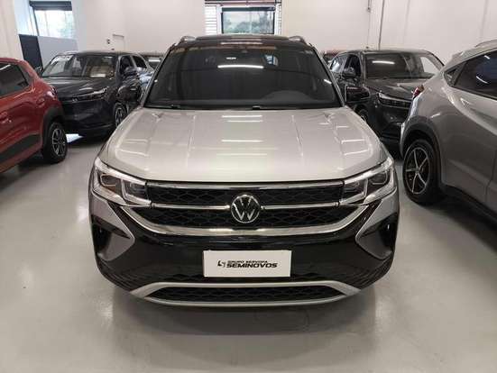 VOLKSWAGEN-TAOS-2023