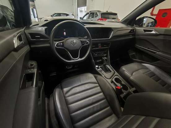 VOLKSWAGEN-TAOS-1.4 250 TSI TOTAL FLEX HIGHLINE AUTOMÁTICO VOLKSWAGEN-TAOS-2023